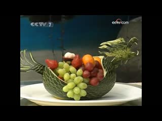 carving - artistic cutting of vegetables and fruits guodiao ke. fruit carving by guo diao.