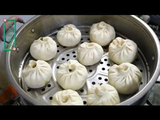 rural mom nongcun mama . steamed chinese dumplings baozi. yeast dough jiaomu miantuan for